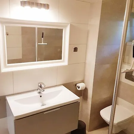Lodge Pokoje Jedynka Skorzecin